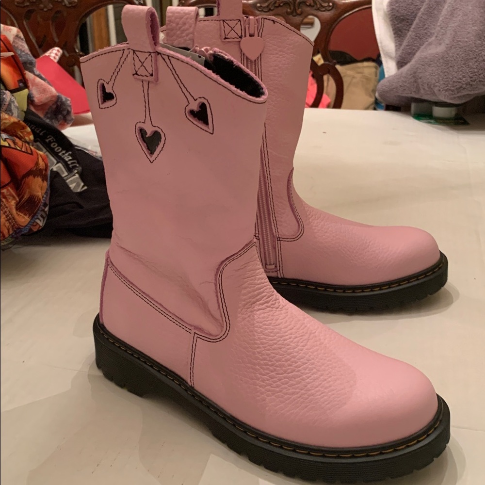 Doc Doctor Martens Bex Heart Boots Women's Size 7, 6 Pink Leather NEW Cowboy